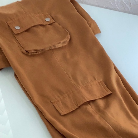 L’Academie high rise cargo pants golden cooper ankle gathered pants size Medium - Picture 6 of 12